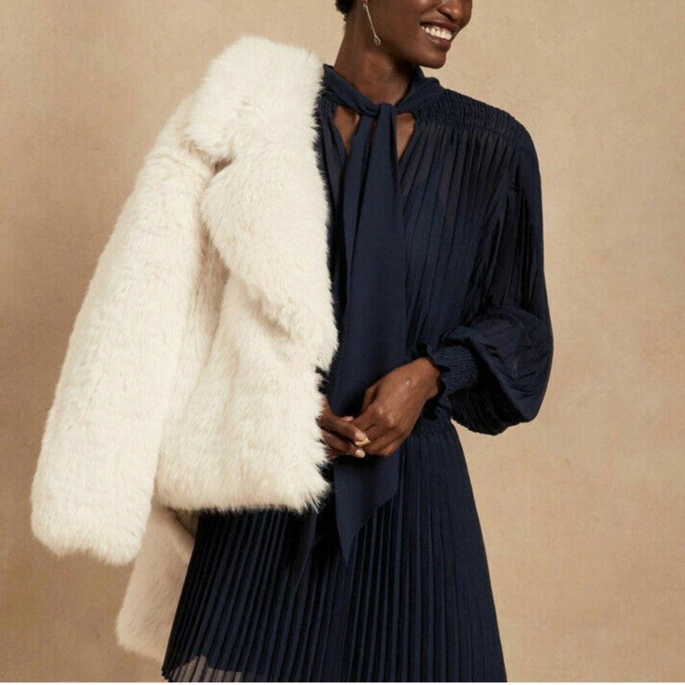 Banana Republic Blue Pleated Dress